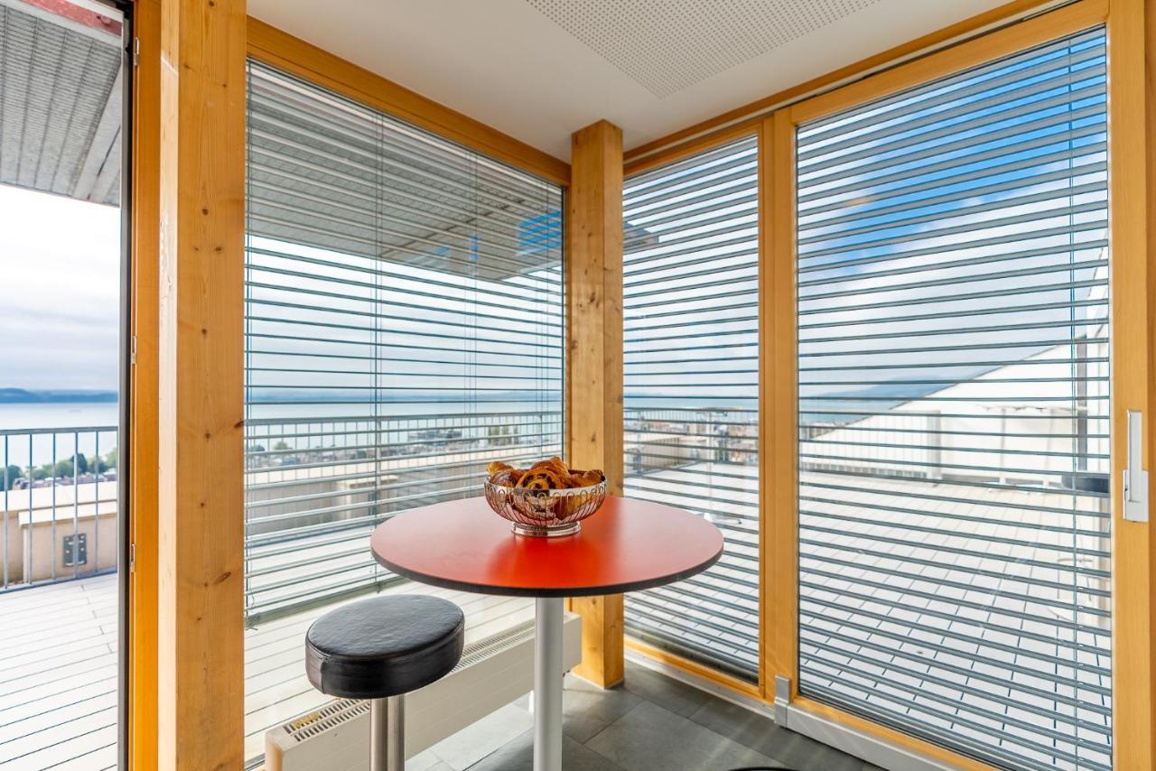 Hotel Alpes & Lac Невшатель Экстерьер фото